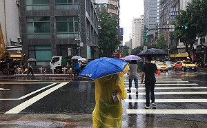 今晚降雨趨緩！氣象局：明晚起會有明顯強降雨