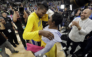 NBA／強行復出受大傷　KD母親質疑勇士隊醫的診斷(影)