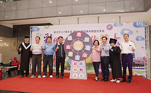 新北勞工大學結業成果展 今起市府大樓展出7天