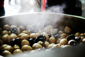 茶葉蛋滷到「灰綠」有毒？營養師破除迷思：我的精神糧食