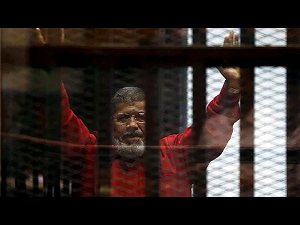 阿拉伯之春後上台  埃及前總統穆希出庭時昏厥隨後身亡