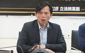 想選市長才不加入「白色聯盟」？黃國昌：直接、間接從未與吳蕚洋接觸