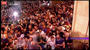 喬治亞轉向親俄  數千民眾怒闖國會肉身抗橡膠子彈