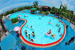 大安濱海樂園夏季泳池免費開放！6/22水上派對開跑