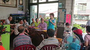 芒果「大出」 陳亭妃要求建置協調收購平台助農