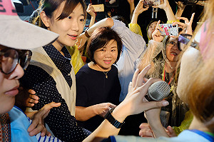 長榮罷工》備宵夜關心罷工現場 許銘春：盼盡快落幕