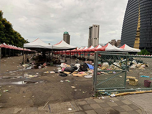 垃圾堆成小山！韓國瑜造勢後現場奇景