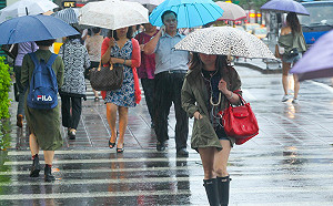 周一、二各地短暫雨　周三回暖　一張圖秒懂未來一周天氣