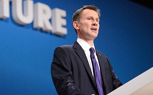 英外相警告：從香港命運可看出中國走上何路