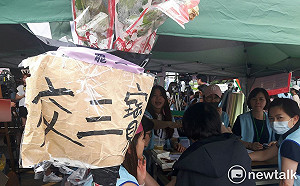 長榮罷工》取消委託書認證 長榮航空協助空服員申辦新護照