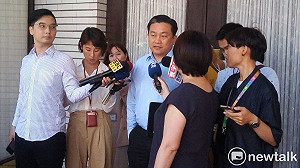 雙子星、陽信兩套標準「卡柯」？  王定宇：黑輪比雞腿