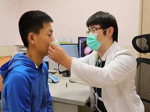 夏天也會得流感？ 男大生高燒肌肉痠痛Ａ型流感惹禍