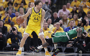 NBA／爵士季後大進補　4年7300萬再簽下溜馬神射手(影)