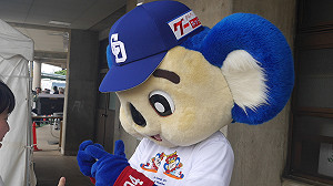 日職／歌詞內含不雅文字　中日罕見停止演唱應援曲(影)