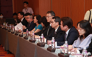 長榮罷工》中場各自討論逾3小時  長榮勞資協商進度卡