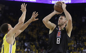 NBA／不確定雷納德來不來　快艇先和當家前鋒續約