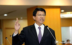謝龍介預言台南藍委得1席韓就當選  綠委這樣說...