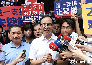 不正常！黃創夏暗指韓、朱有「利益交換」