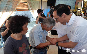 朱立倫弔唁殉職警 強調台灣沒有廢死條件