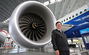 參訪波音飛行博物館 鄭文燦：未來黑貓中隊活化參考