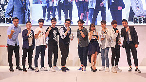 LSC》MMD化身「咪咪壞」狂殺近20頭　黑白嘴表演賽歡笑落幕