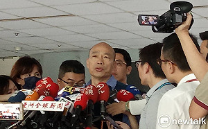 國安官員走私香菸 韓國瑜:蔡英文領導能力絕對有問題