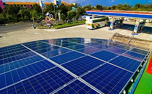 明天再加油！國內汽、柴油價格29日起各調降0.1元