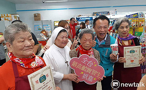 喝一杯百歲人瑞泡的咖啡，翁章梁：全民一起減緩失智