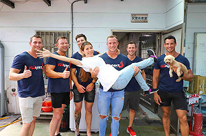 澳洲消防猛男造訪板動  推廣動保友善觀念