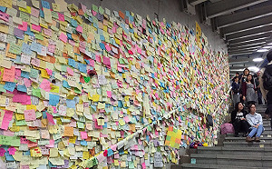 呱吉聯9議員申請路權獲准！聲援反送中「連儂牆」活動開跑