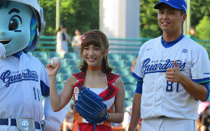 中華職棒／木曜溫妮尺度大突破 開球參考石原聰美