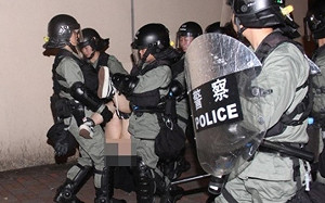 （影）昨香港又一不眠夜  將軍澳、天水圍再爆警民衝突