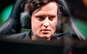 《英雄聯盟》「歐洲活化石」sOAZ遭IMT解約　考慮往教練職發展