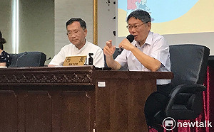 中國禁自由行 柯P批蔡政府：每天捅它為什麼要給你賺錢？