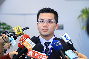 雨炸台中阻通勤引網路民怨  市府 : 舊照混淆視聽 勿傳假消息