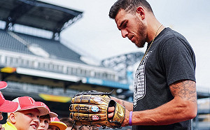 MLB／海盜隊投手也有無限手套？球迷：彈指對手滅一半