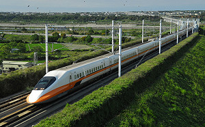 搭高鐵返校！高鐵加開10班次大學生「5折優惠」8/10開賣