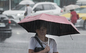快訊》午後雨彈來襲!大雷雨炸開新北、桃園