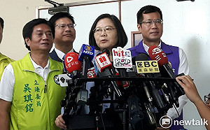 三離島縣長赴中會國台辦 蔡英文：請陸委會了解是否有先報備