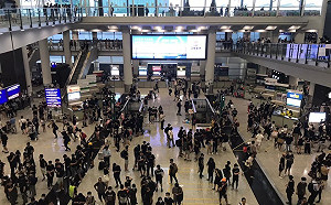 香港機場騷動 泰國空軍擬「繞彎」「撤離」泰國人