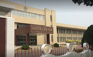 曾列十大槍擊要犯  薛球今日重病逝世