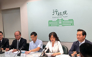 領退俸軍公教再任私校教師 政院：進行必要配套與修法