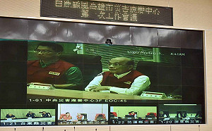 蘇貞昌突襲視訊通話 韓國瑜：兩個禿頭空中相會