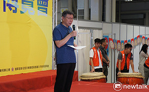 柯文哲「開酸」 諷蔡衍明缺點： 「太太比較多」