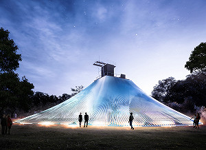 桃園最奇幻地景9/6登場！探三層樓高微光山丘虛實交錯秘境