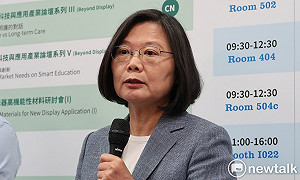 蔡英文回嗆柯P：選民不是來選我們當名嘴及鬥嘴的