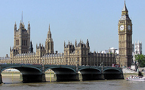 英國首相為脫歐請女王關閉國會 各黨派可能發難打垮保守黨政府