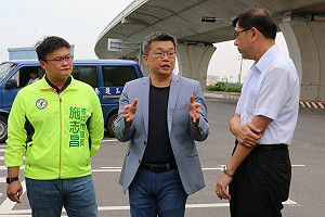 會勘西濱自行車道可行性  蔡其昌、施志昌：景點串成珍珠項鍊