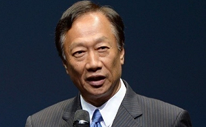 「完美風暴」形成？ 郭台銘示警「台灣危機」