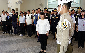 殉職鐵路勇警李承翰入祀忠烈祠　郭台銘致意